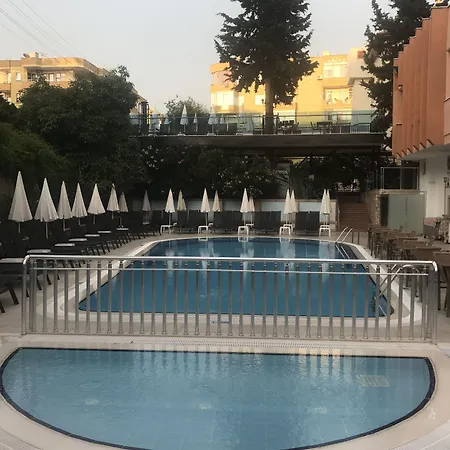 Flower 3* 阿拉尼亚