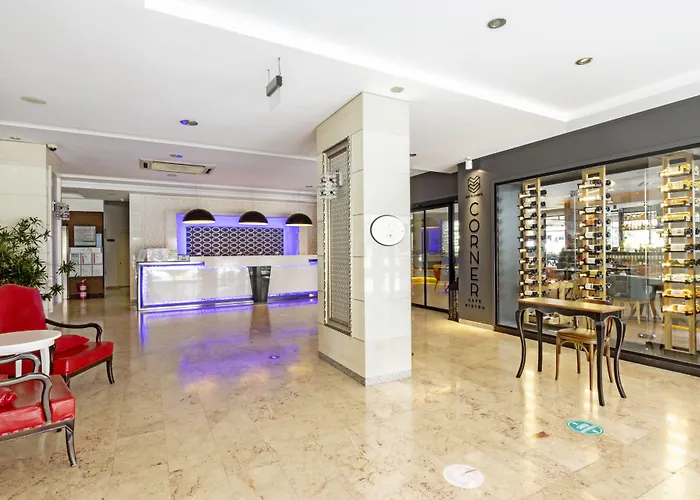 Flower Semesteranläggning (resort)